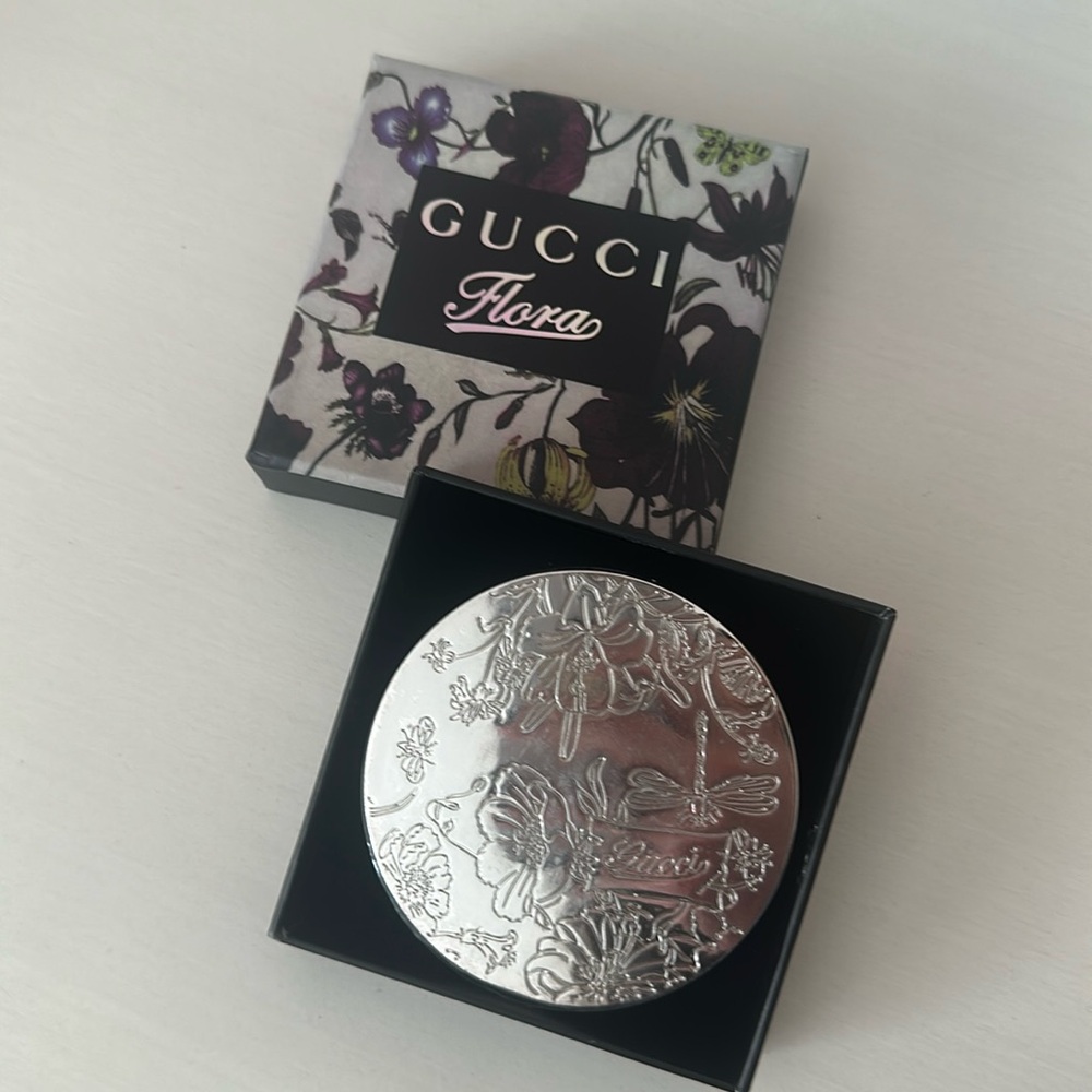 Gucci Flora Compact Mirror, Brand New in Box!